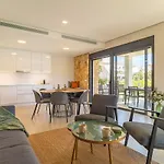 Deluxe Flat Surrounded By Nature Apartamento