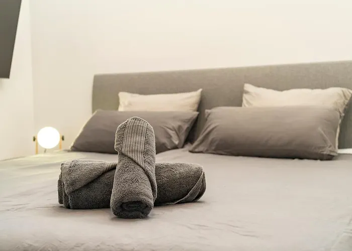 Deluxe Flat Surrounded By Nature Estepona