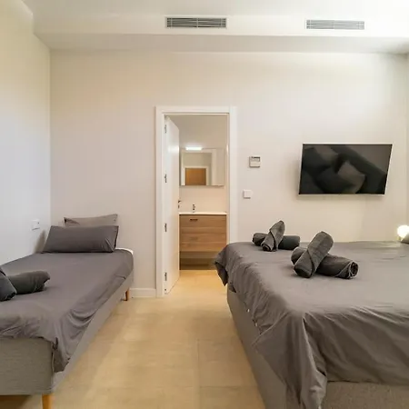 Deluxe Flat Surrounded By Nature Lejlighed